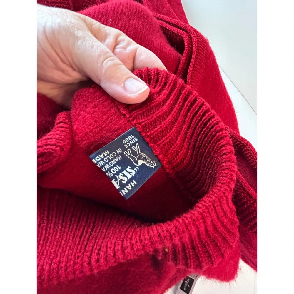 Handcrafted Sisandina Wool Red Poncho‎ Buttons Crew Collar Comfy Warm OS - Picture 7 of 9